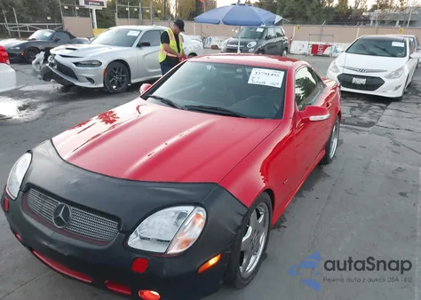 2001 Mercedes-Benz Slk 320 из США, поврежденный, VIN WDBKK65F11F210249